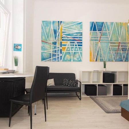Cosy Studio Apartment With Airconditioner Budapest Ngoại thất bức ảnh