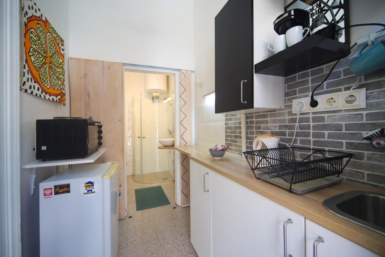 Cosy Studio Apartment With Airconditioner Budapest Ngoại thất bức ảnh